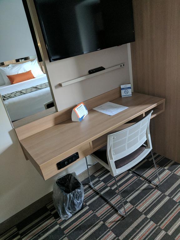 Microtel Inn & Suites By Wyndham Clarion Ngoại thất bức ảnh
