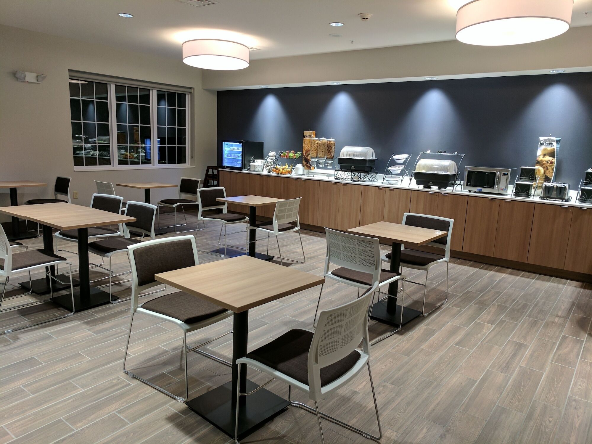 Microtel Inn & Suites By Wyndham Clarion Ngoại thất bức ảnh